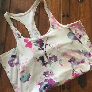Lululemon blurred blossom racer back sz 10